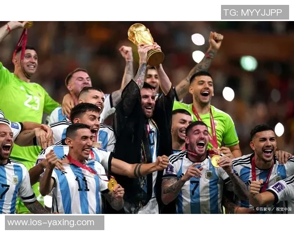 足球门照片展现比赛激情与团队精神的完美瞬间